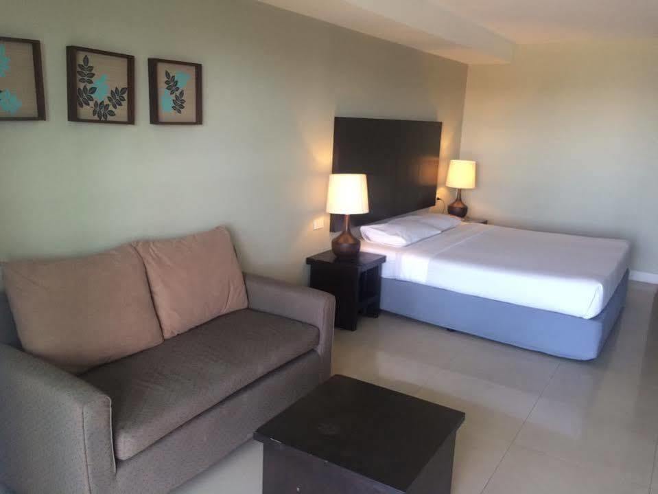 Summer Spring Hotel Pattaya Eksteriør billede
